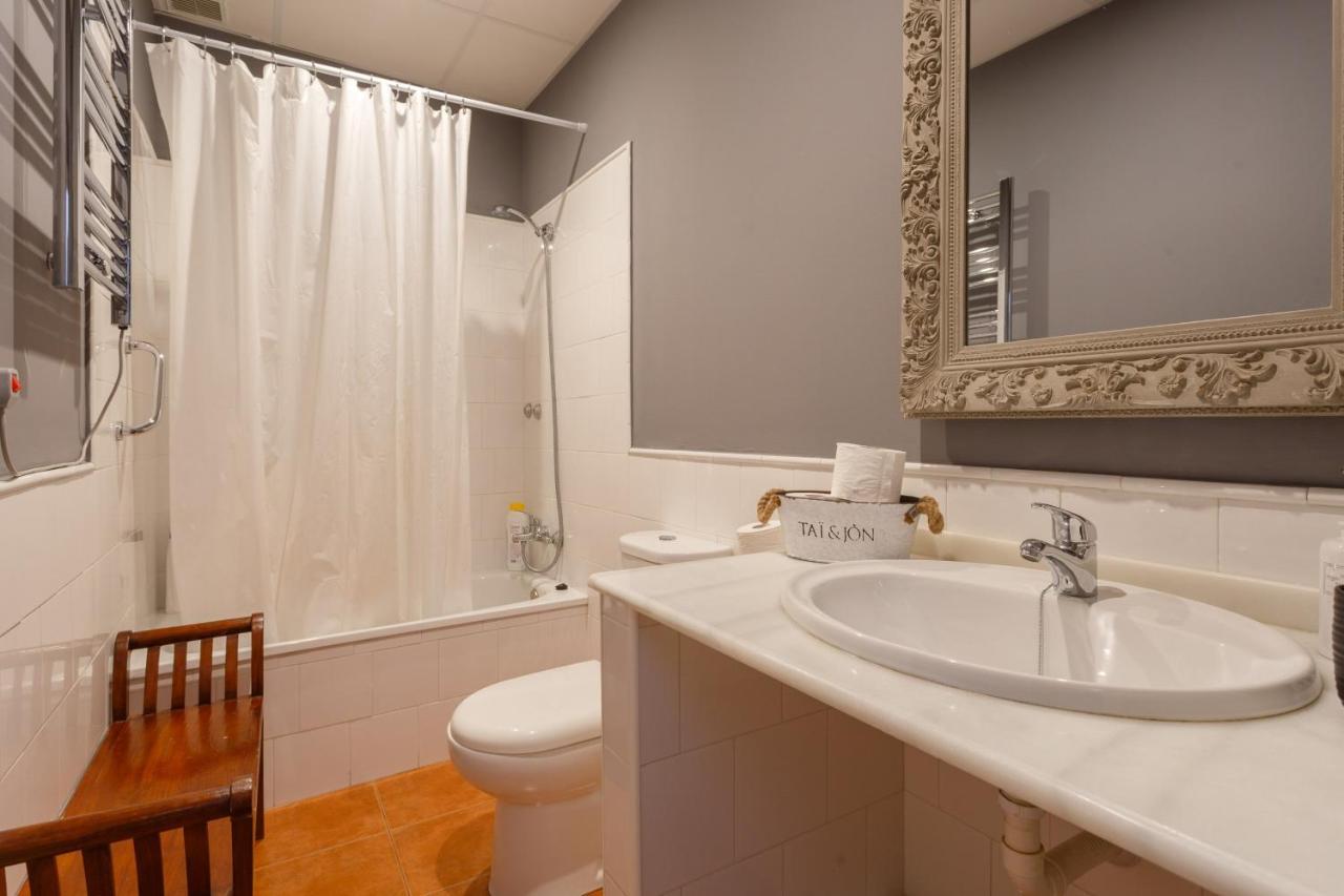 Almas Adults Only By Cadiz4rentals *